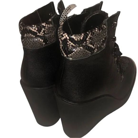 NWT JESSICA SIMPSON Black Maelyn Wedge Platform Almond-Toe Lace-up Ankle Boots