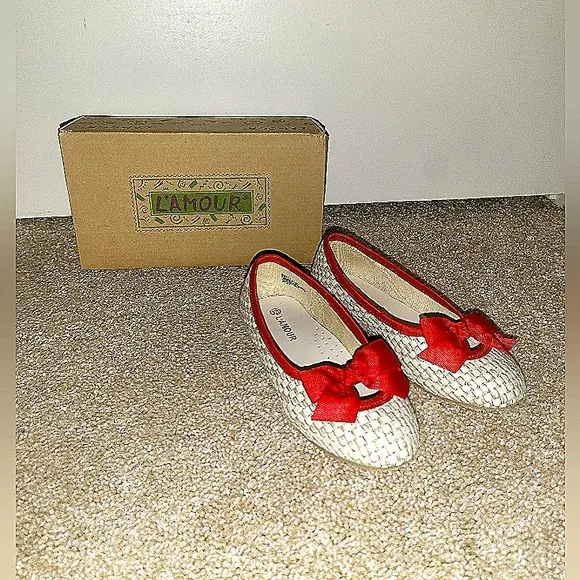♥️NWT♥️ L'AMOUR GIRLS DRESS FLATS