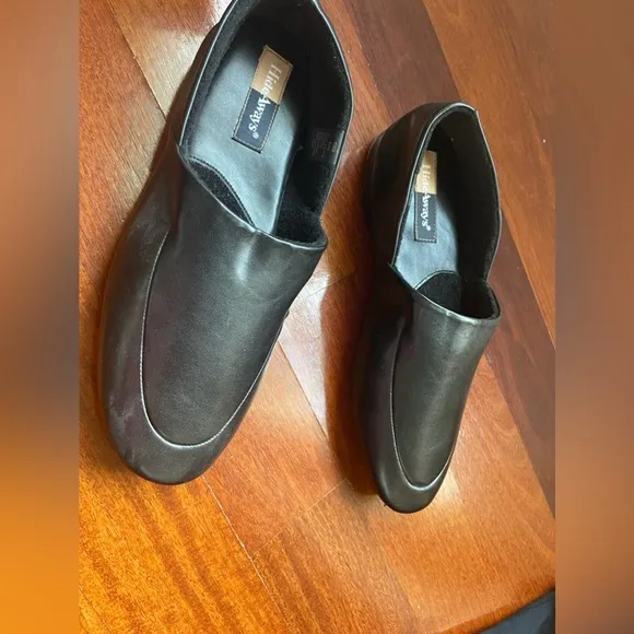 NWT L.B EVANS KNIGHT OPERA Hideaway Mens Black Slippers Loafer Home Shoes 9 Gift