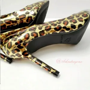 NWT Leopard Print  3&quot; Heels Pumps  Metallic Gold Leopard Print Heels Dress Shoes