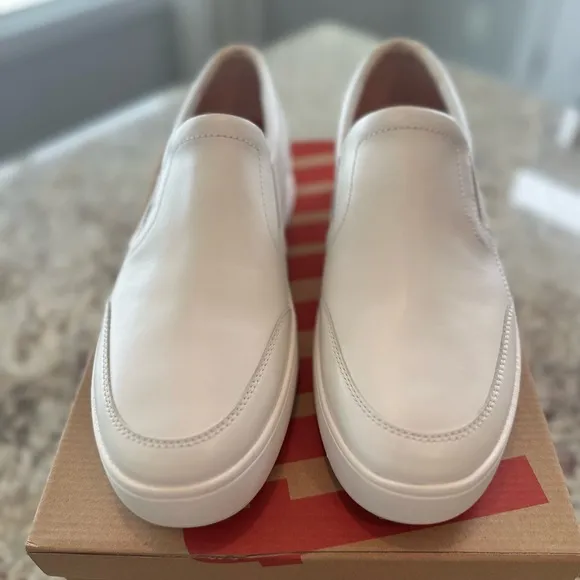NWT Men’s Fitflop RALLY X LEATHER slip-on sneakers 13