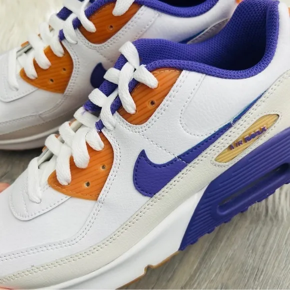 NWT Nike Air Max 90 LTR Women’s Shoes