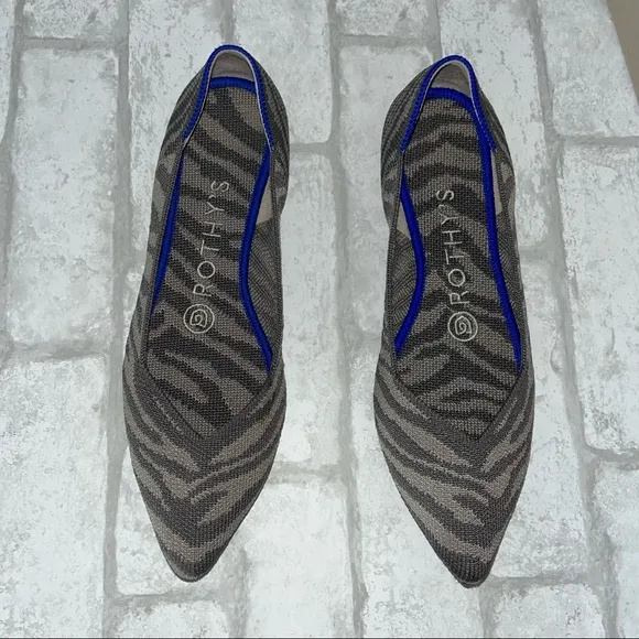 NWT Rothy’s  The Point – Grey Zebra Flat Shoes size 6
