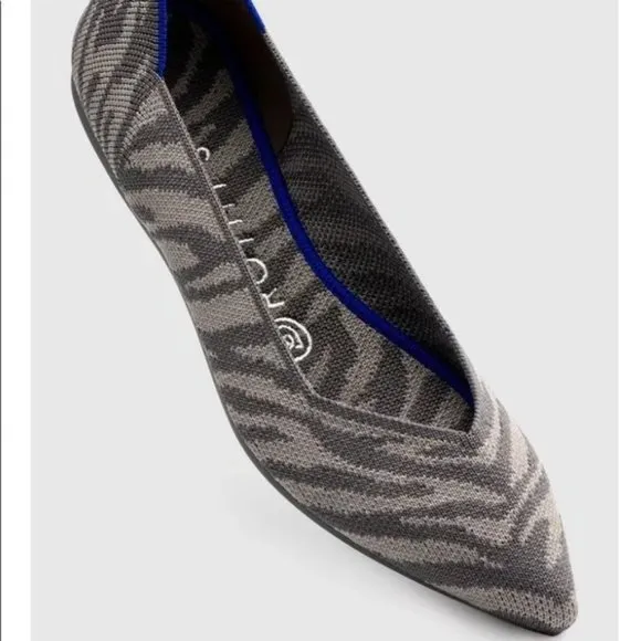 NWT Rothy’s  The Point – Grey Zebra Flat Shoes size 6