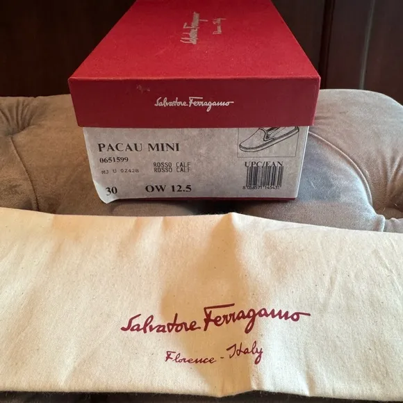 NWT Salvatore Ferragamo Kids Slip-On Sneakers