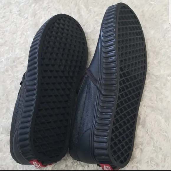 NWT Vans Marvel Black Widow Slip On Sneakers