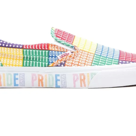 NWT Vans PRIDE Classic Slip On Sneakers Mens 7.5 Women’s 9