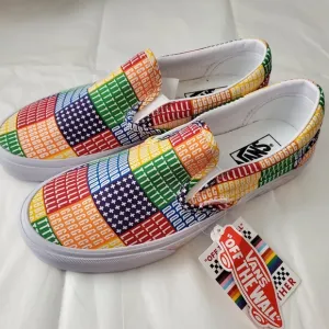 NWT VANS pride lgbtq  classic slip on sneakers rainbow men's 7.5 women's 9