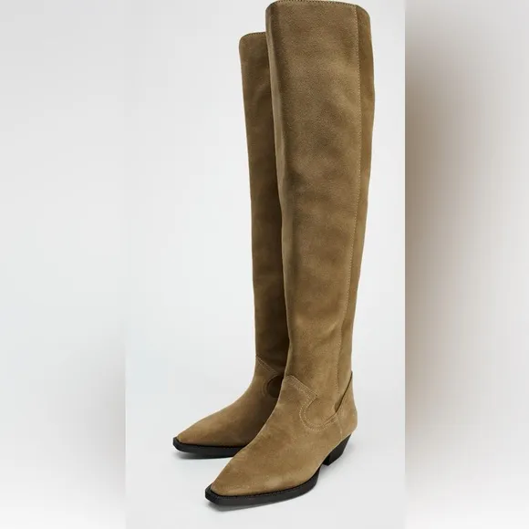 NWT ZARA 100% COW Leather COWBOY BOOTS SIZE 6.5🚨PRICE FIXED NON DISCOUNT