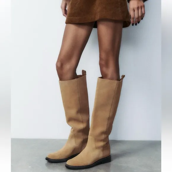 NWT ZARA 100% COW LEATHER SUEDE  BOOTS SIZE 10🚨PRICE FIXED NON DISCOUNT