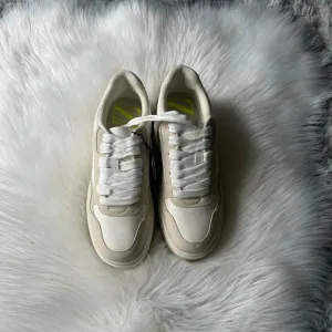 NWT ZARA ATHLETIC PLATFORM SNEAKERS