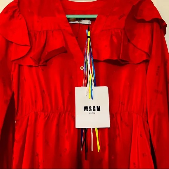 NWT❤️MSGM ❤️Red ALL OVER MSGM LOGO satin ruffle button dress