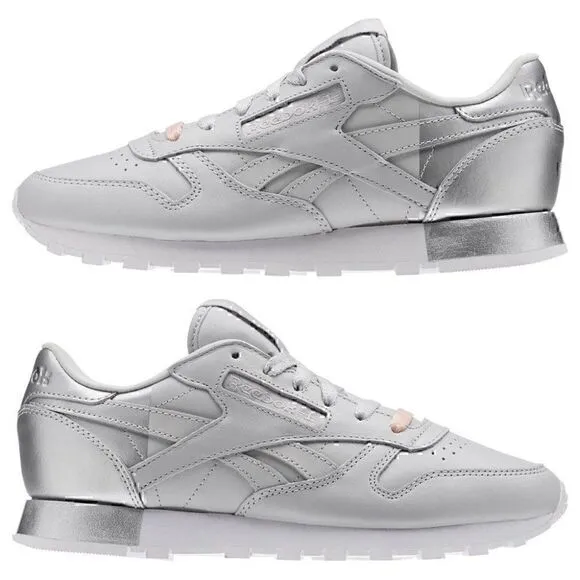 NWT Women’s Reebok Leather Matte Shine Pack Gray Silver AR3072  - 8.5