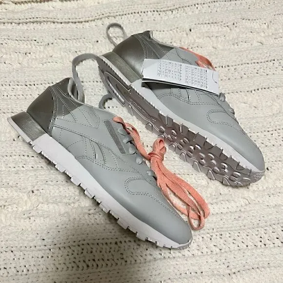 NWT Women’s Reebok Leather Matte Shine Pack Gray Silver AR3072  - 8.5