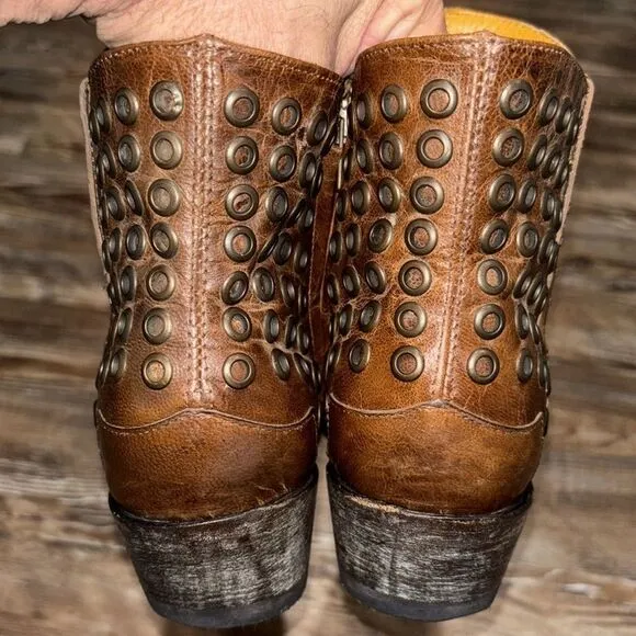 OLD GRINGO leather zip up booties brown with copper accent’s woman’s size 7B.