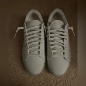 Oliver Cabell Low 1 Size Men’s 6 and Women’s 9 New Without Box