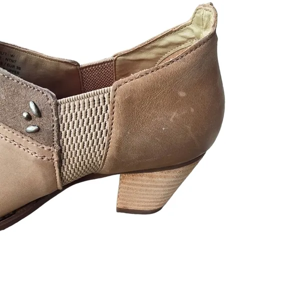 OluKai Ho'ou'i Ankle Boots, Size 8