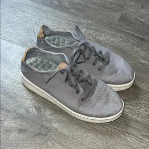 Olukai Ki’ihele Li Casual Canvas Gray Sneakers