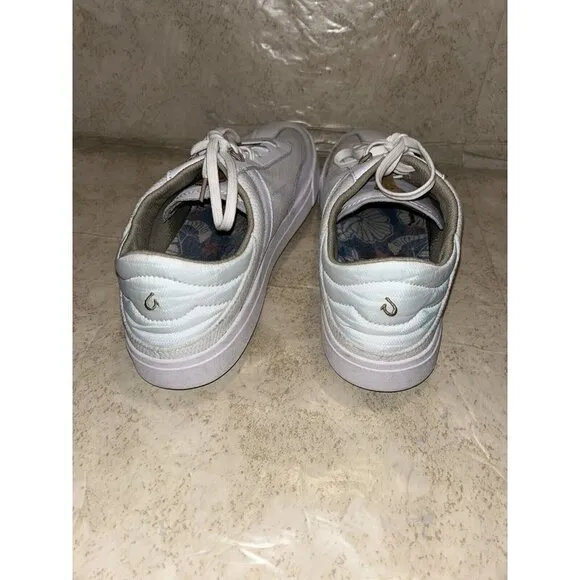 OLUKAI Kilea White Leather Low Top Lace Up Casual Women’s Sneakers Size 10