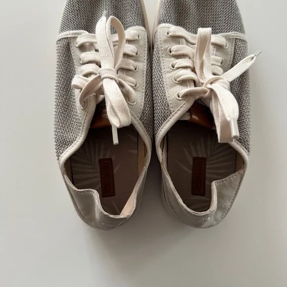 OluKai Pehuea Li-Sneakers-Slip on-Casual-Tapa-Women’s Size 8