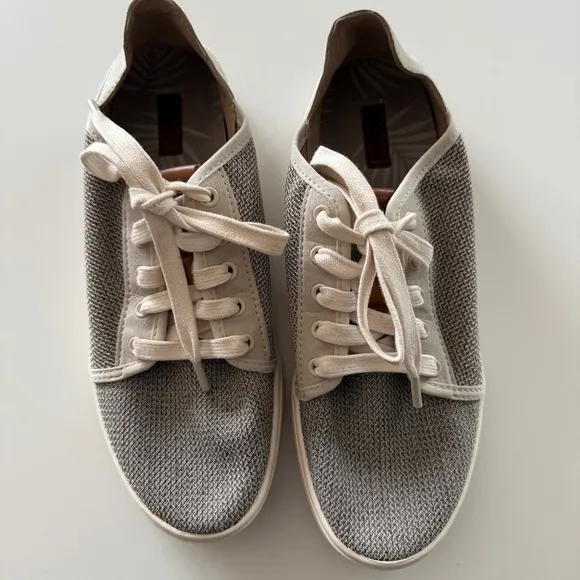 OluKai Pehuea Li-Sneakers-Slip on-Casual-Tapa-Women’s Size 8