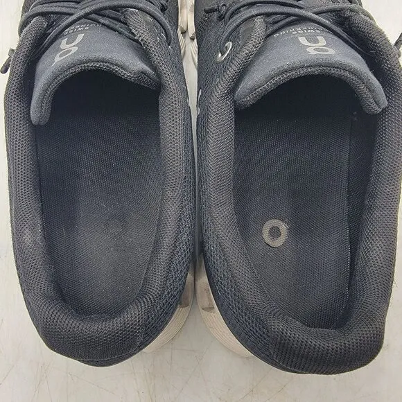On Cloud 5 Womens 8 Black Shoes Athletic Outdoors Walking Lightweight Running
