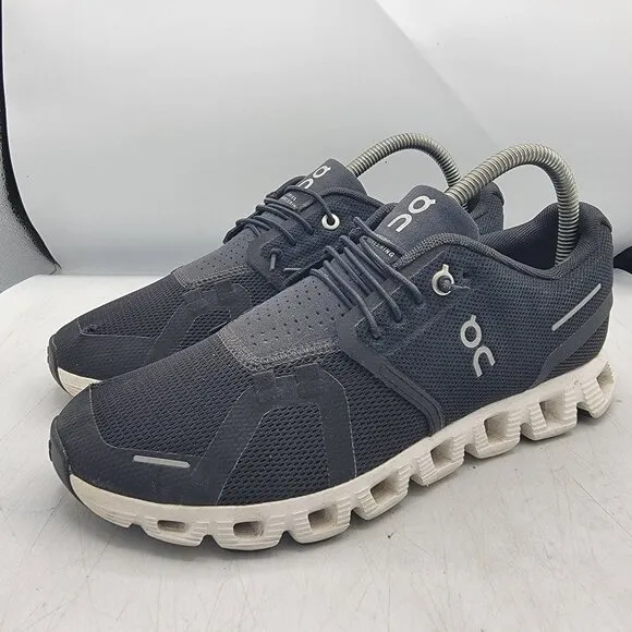 On Cloud 5 Womens 8 Black Shoes Athletic Outdoors Walking Lightweight Running