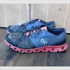 On Cloud Men’s Running Shoes Size 10.5 Gray Orange Athletic Trainers Sneakers