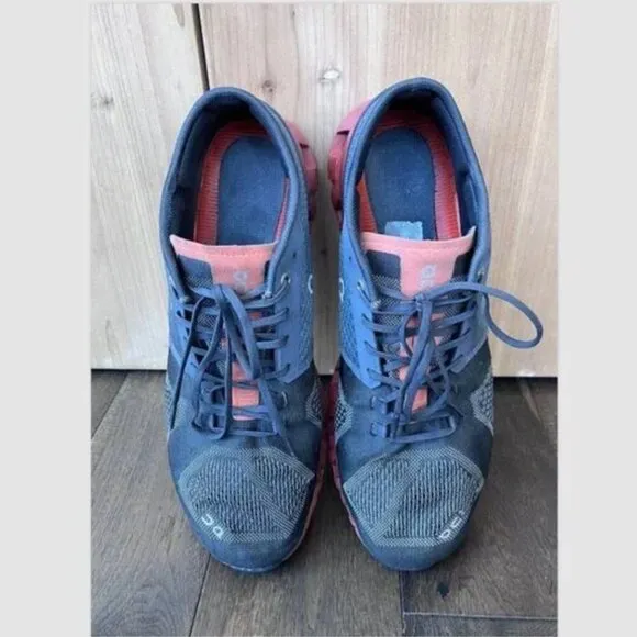 On Cloud Men’s Running Shoes Size 10.5 Gray Orange Athletic Trainers Sneakers