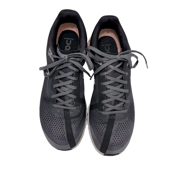 On Cloudflow 3.0 Rock Rose Running Shoes Sz women’s 9