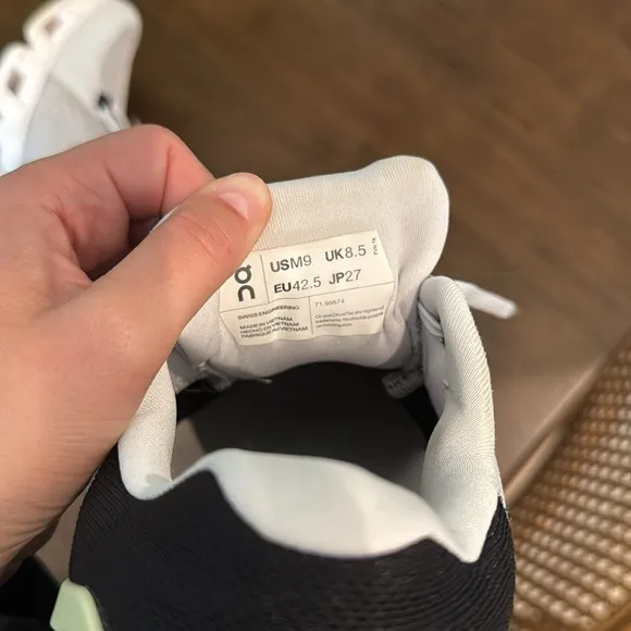 ON • Cloudflyer Men’s Sneakers