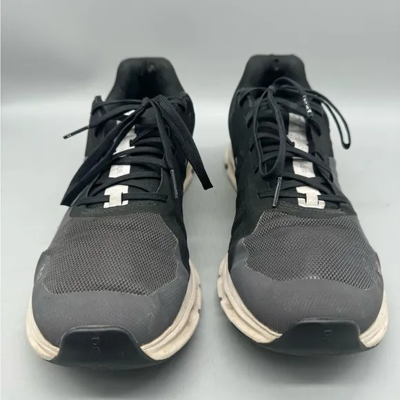 On CLOUDRUNNER Road-Running Shoes Eclipse/Frost Men's US Size 11