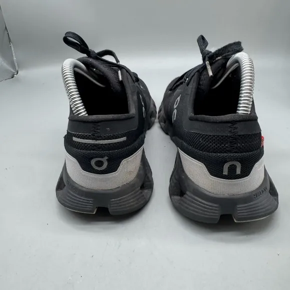 ON Running Cloud X 3 Black Size 8 Women Running Shoes 60.98705