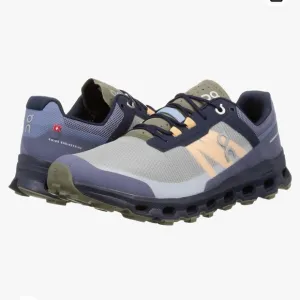 On Running CloudvistaMidnight/Olive- men size 11 NEW
