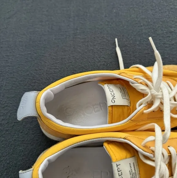 Oncept Tokyo Travel Sneakers Size 8.5 Nylon Retro Lightweight Shoes Women's 10