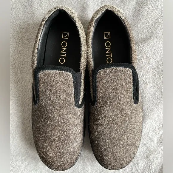 ONTO premium crafted slip on cowhide hair unisex sneakers size men 7 / women 8.5