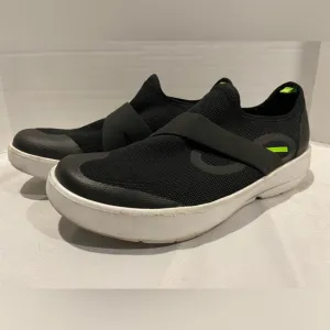 OOFOS Men's Black White OOmg Mesh Low Shoe Slip On Sneakers Size 11