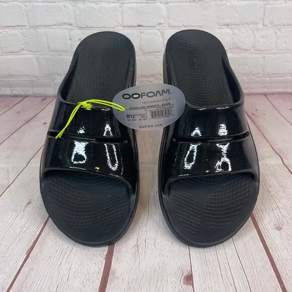 Oofos Ooahh Luxe Black Slides Sandals Mens Size 10/Women’s Size 12