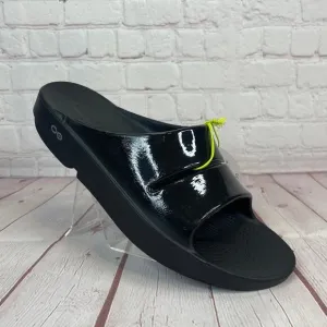 Oofos Ooahh Luxe Black Slides Sandals Mens Size 10/Women’s Size 12