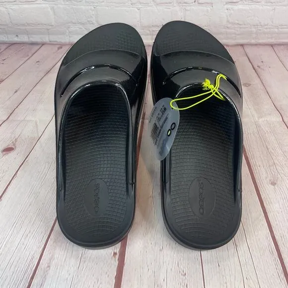 Oofos Ooahh Luxe Black Slides Sandals Mens Size 10/Women’s Size 12