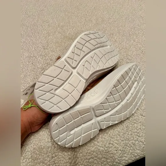 OOFOS women OOCOOZIE LOW SHOE Lightweight Recovery comfort shoes platform Sz 6