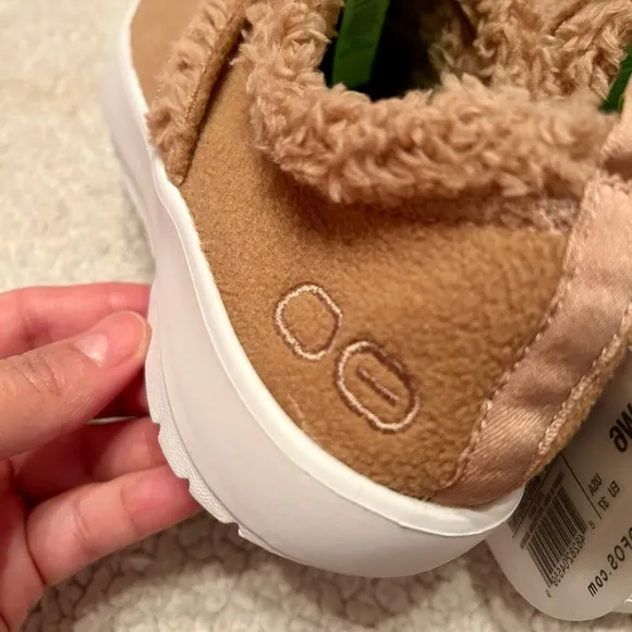OOFOS women OOCOOZIE LOW SHOE Lightweight Recovery comfort shoes platform Sz 6