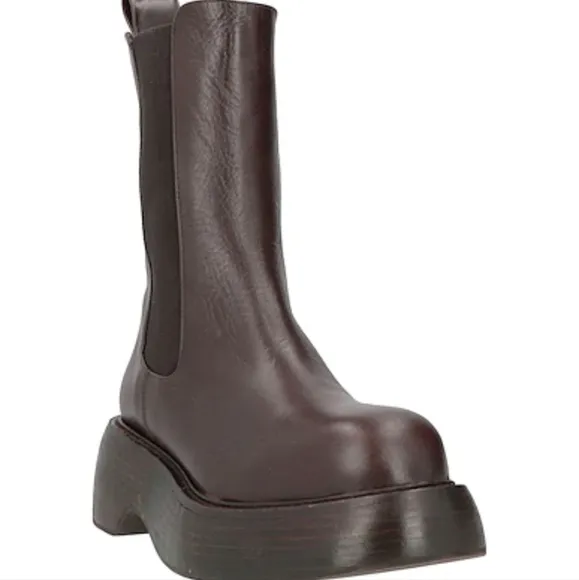 Paloma Barcelo Marlon Brown Leather Ankle  Boots... Size 36/ US Size 5.5....