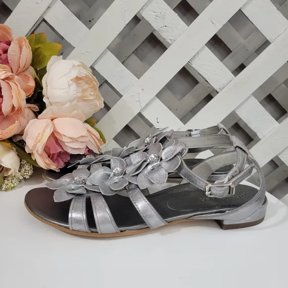 Paul Green Silver Floral Sandals Size 7.5