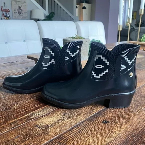 Pendleton Woolen Mills Kiva Gloss Ankle Rain Boots