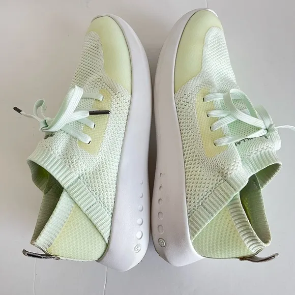 Peter Millar Hyperlight Glide Sneakers Shoes Sz 9 LS21EF01