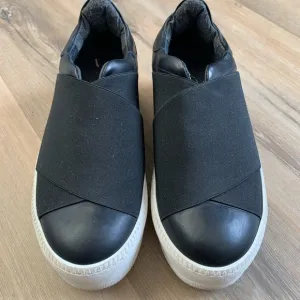 Piampiani Double Band Sneakers size 5.5, Sz 36, Black, Leather rubber 2” heels