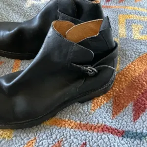Polo Ralph Lauren Black Leather Ankle Boots (Fleetlands) with strap size 13D