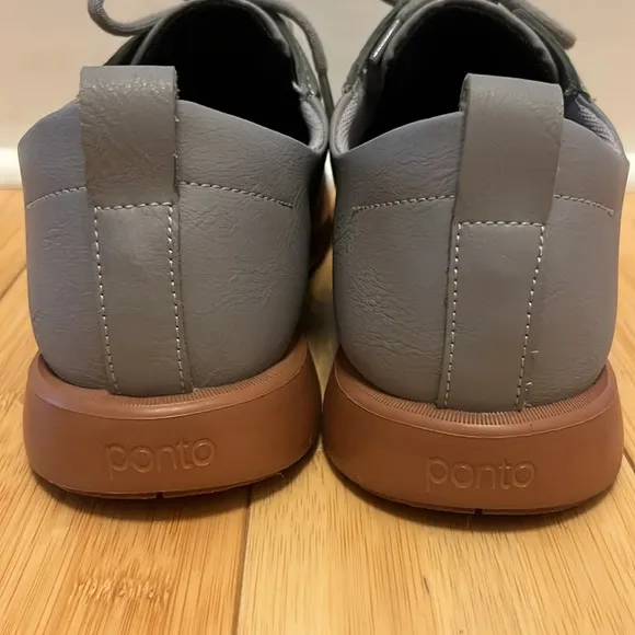 Ponto the Pacific lightweight casual, gray brown woman size 7 1/2