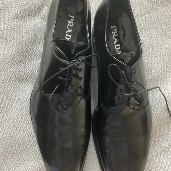 Prada Men's Black Leather Dress Shoes